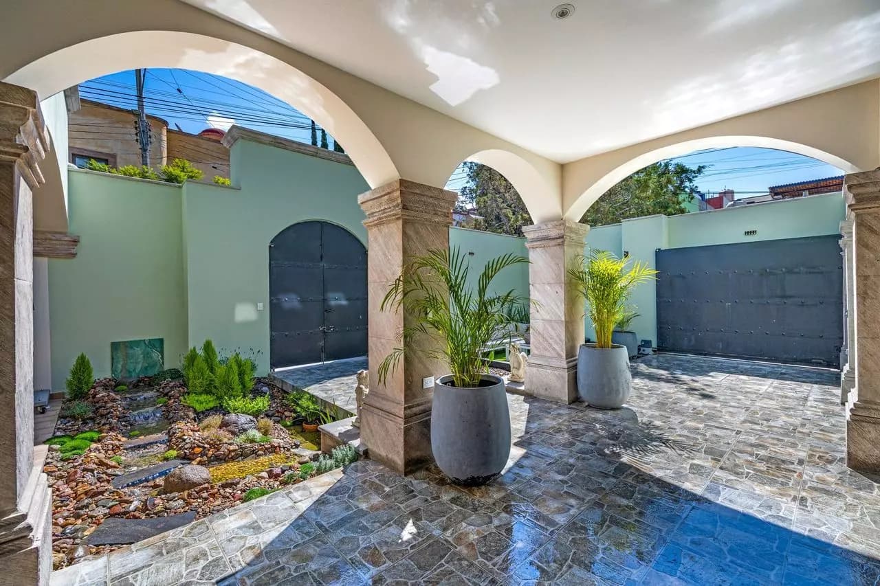Casa Angel — photo 5 of 10