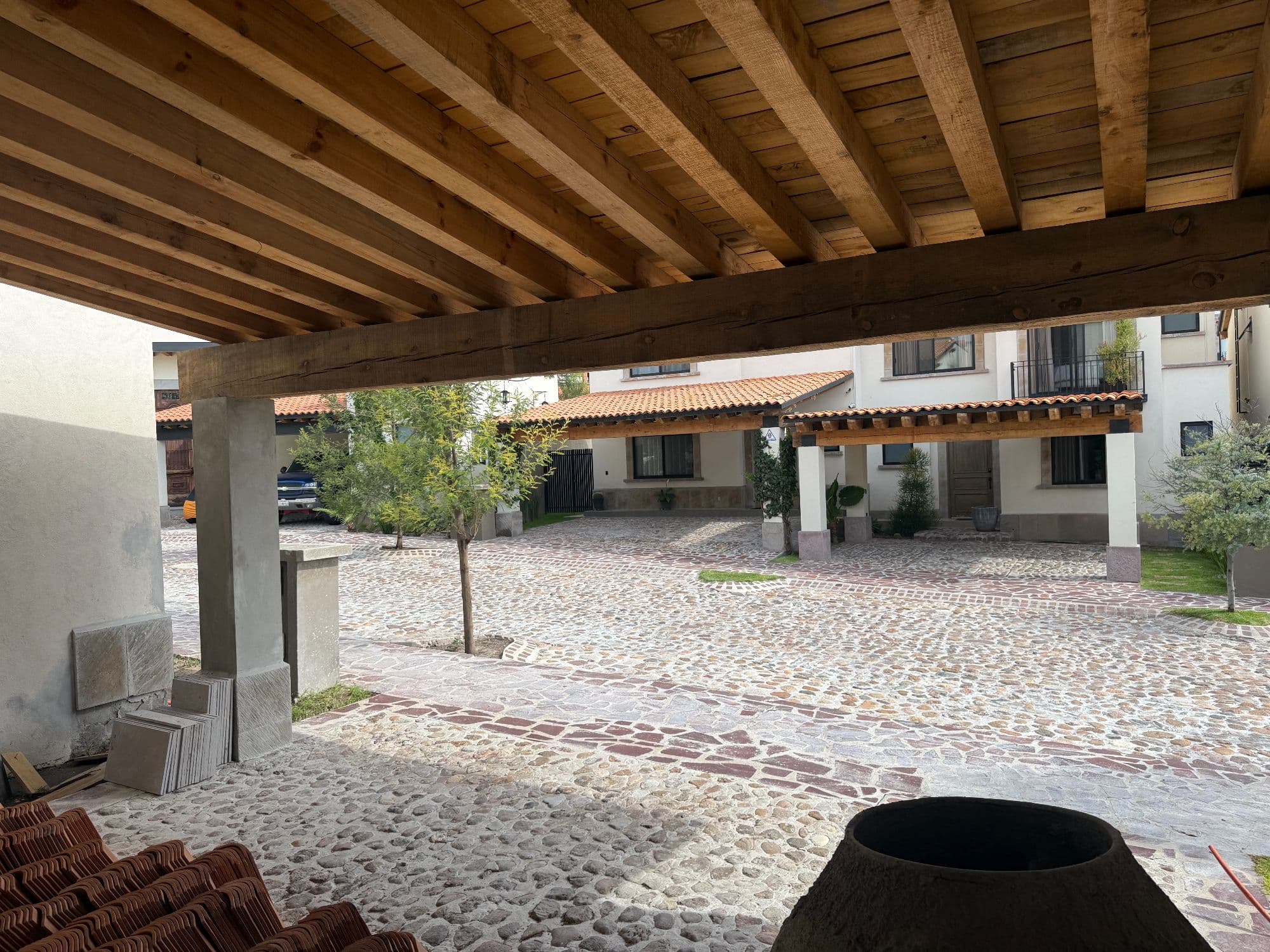 Casa Nueva Escondida — photo 5 of 7