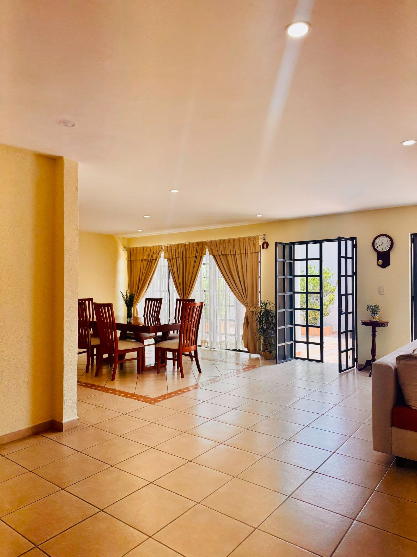 Casa Gloria — photo 2 of 10
