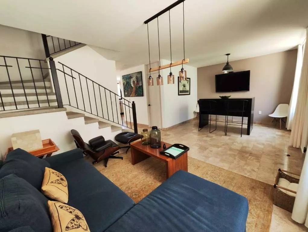 Casa Uma — photo 1 of 10