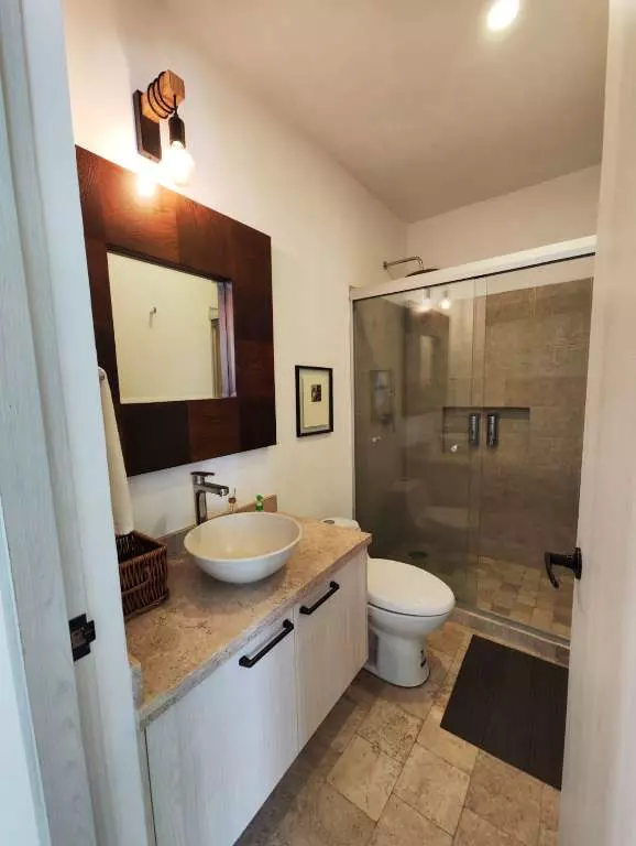 Casa Uma — photo 2 of 10