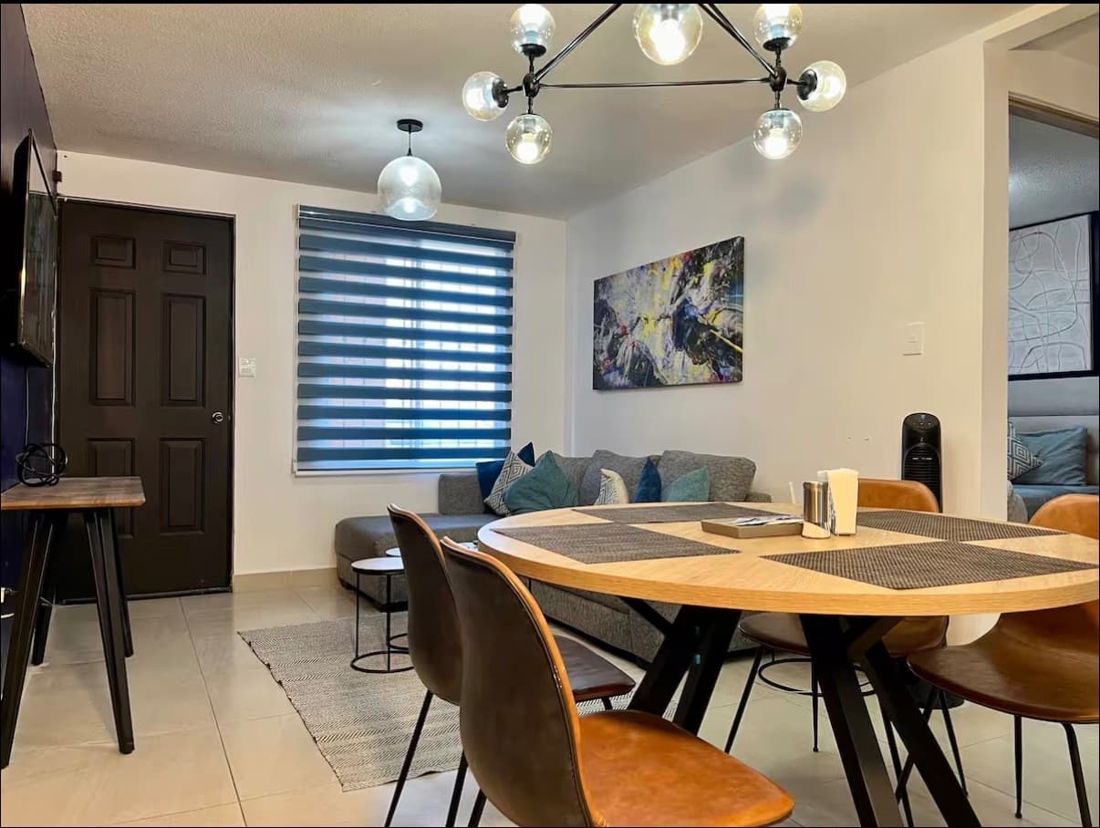 Investment property — photo 4 of 10