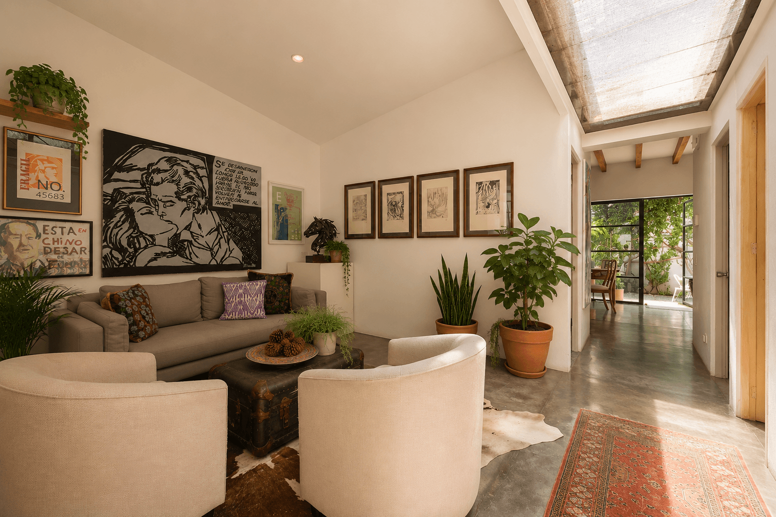 CASA POEMA — photo 2 of 10