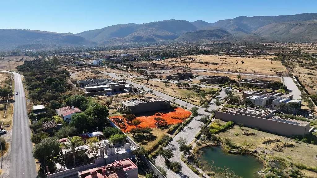 La Providencia Lot 6 — photo 1 of 5