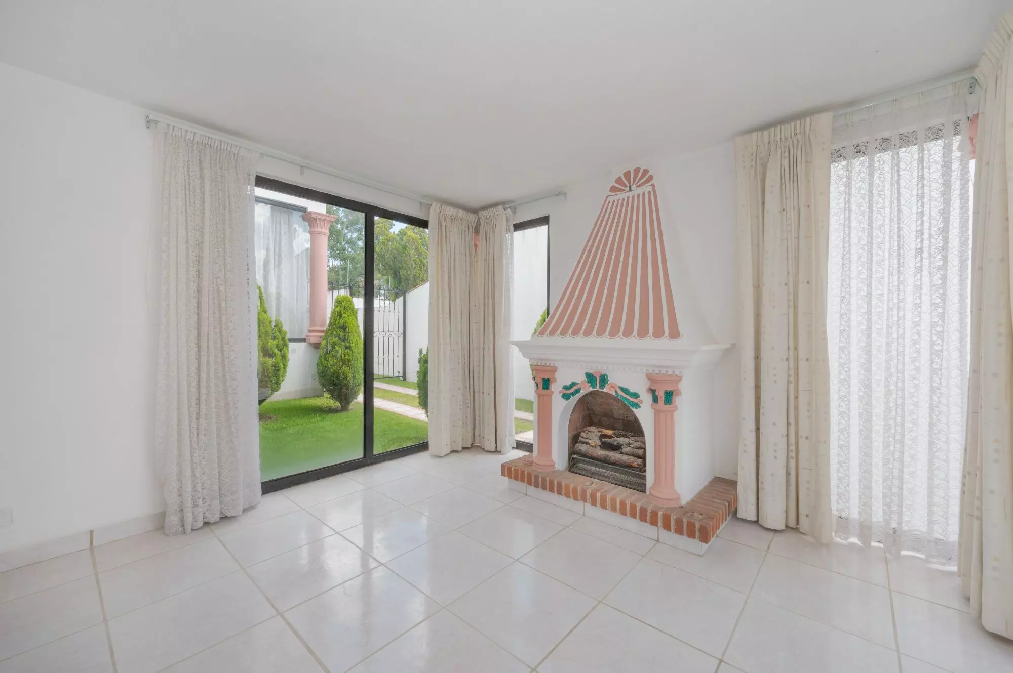 Casa de Las Fuentes — photo 6 of 10