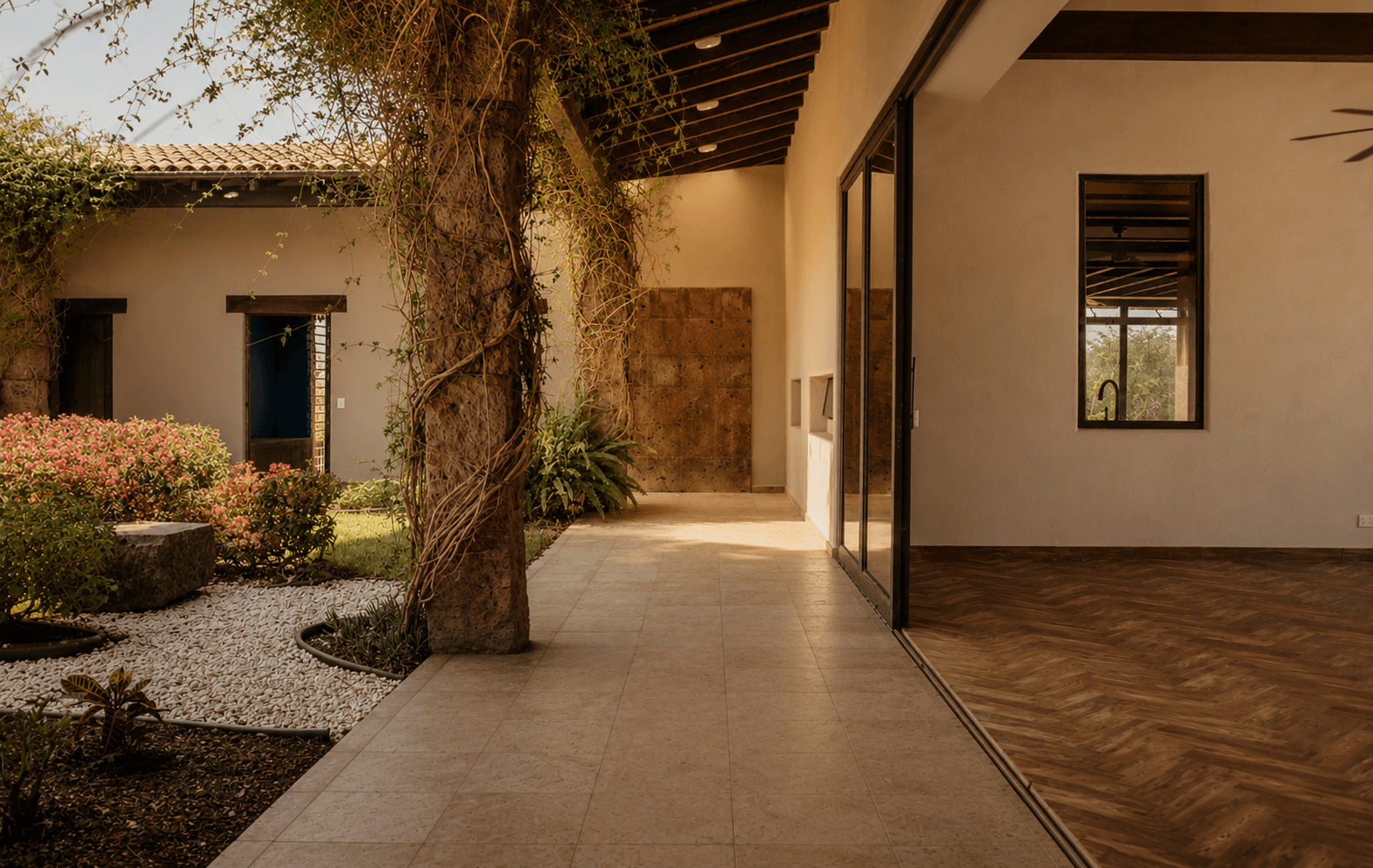 Rancho Montecito — photo 4 of 10