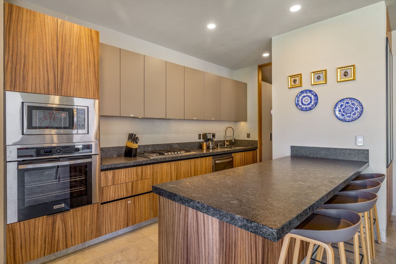 Casa Lusitanos — photo 6 of 10