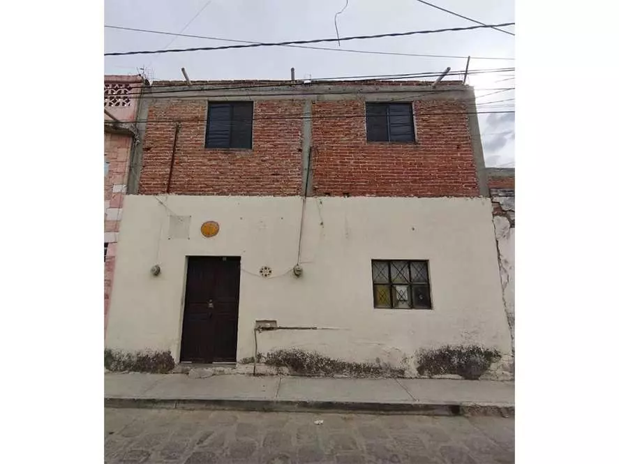 Casa Allende — photo 1 of 10