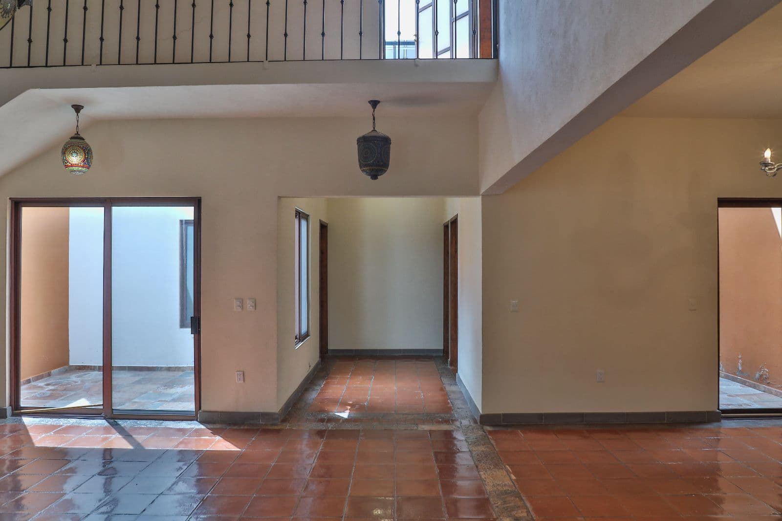Charming house in El Capricho — photo 6 of 10