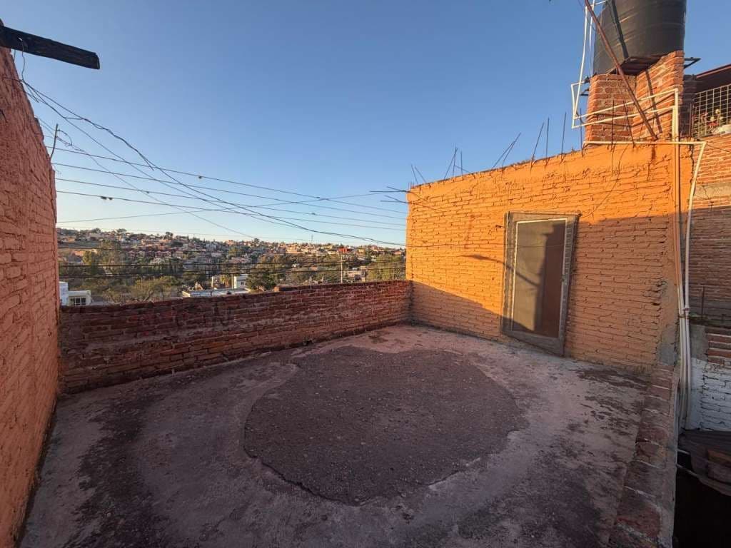 CASA AMARILLA — photo 5 of 8