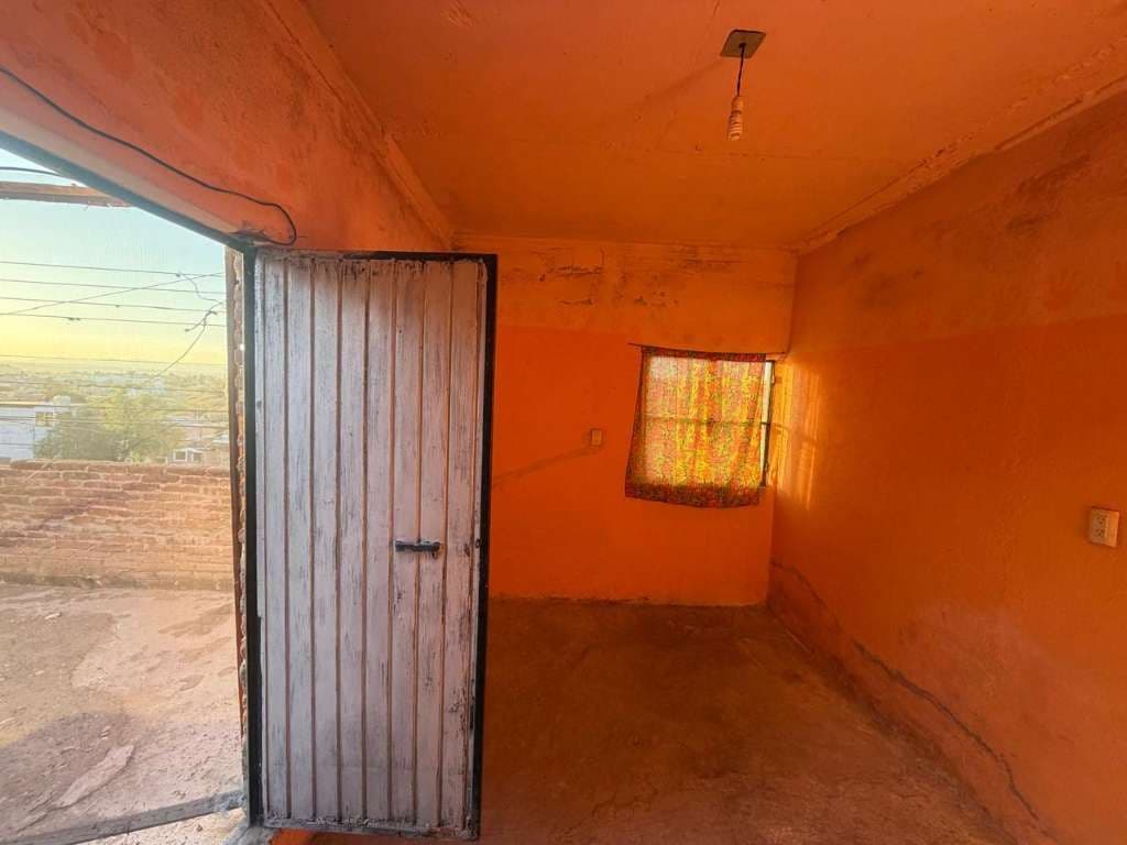 CASA AMARILLA — photo 6 of 8