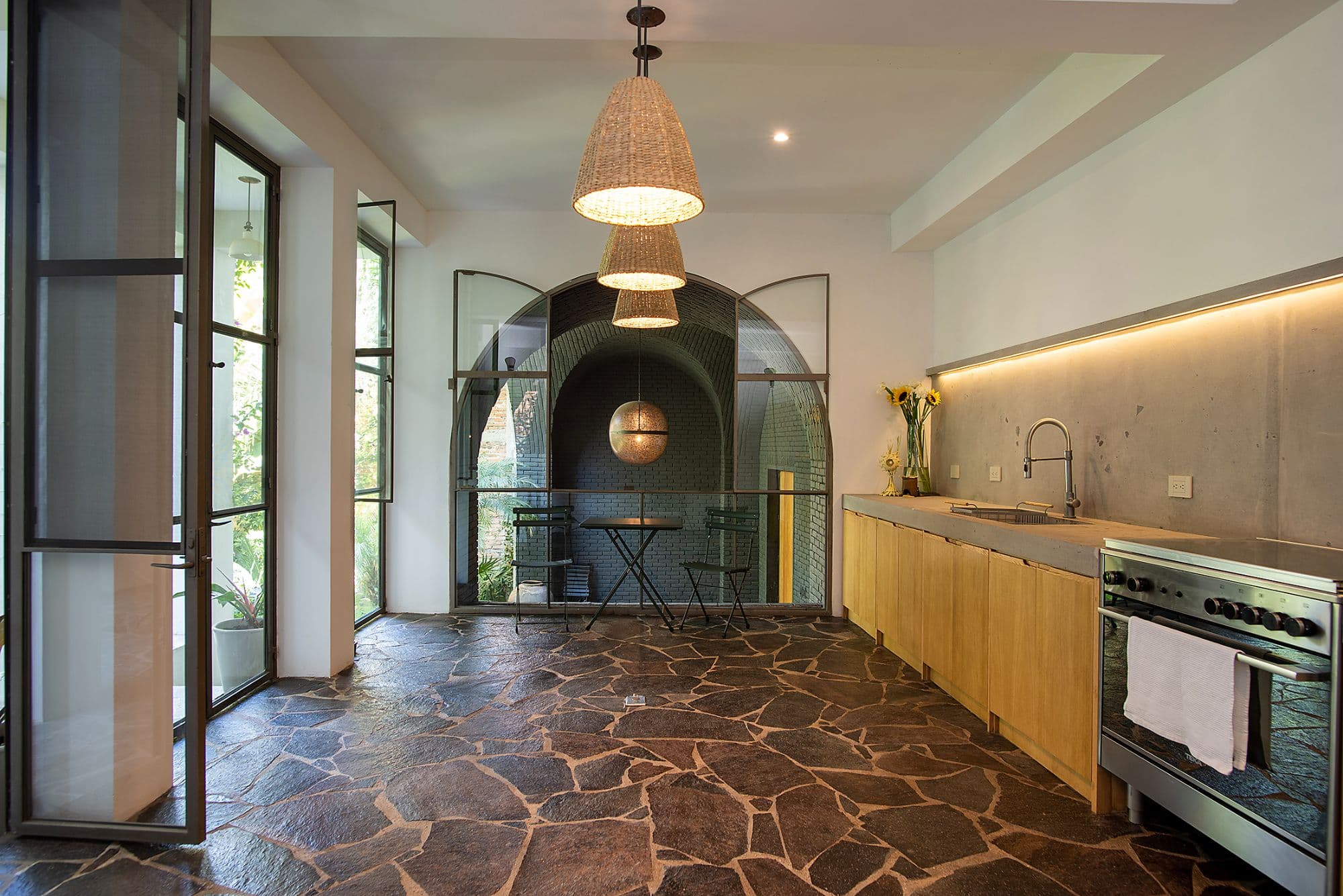 CASA CLARA — photo 6 of 10