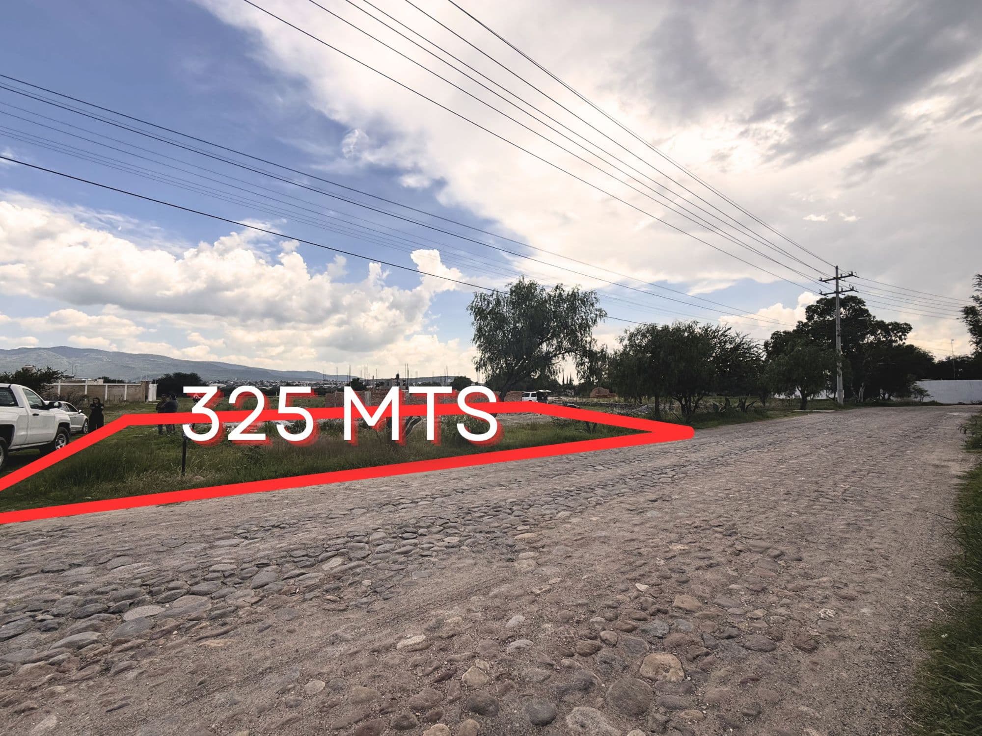 2800 Terreno en Venta en San Miguel de Allende | 325 m² — photo 1 of 5