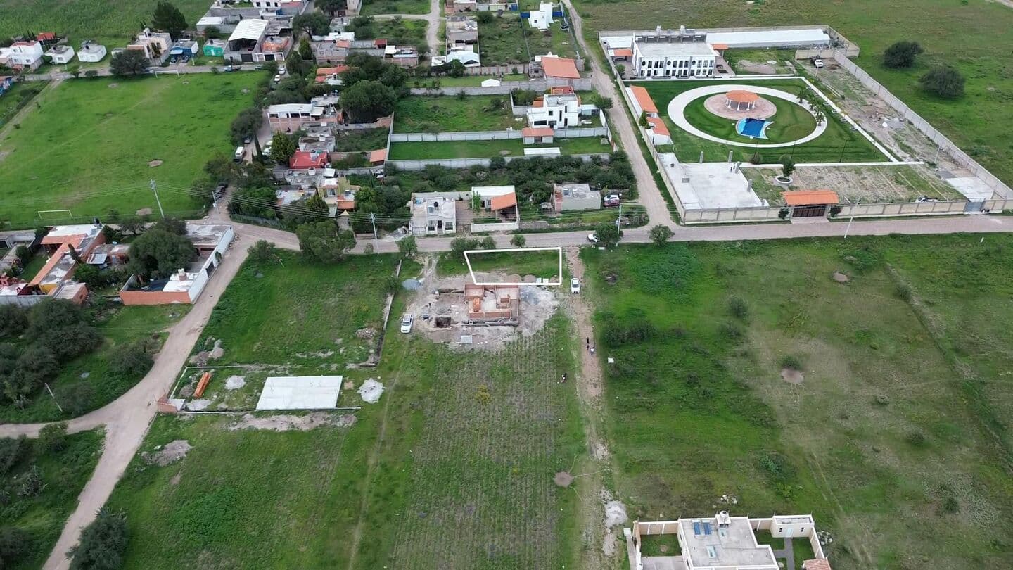 2800 Terreno en Venta en San Miguel de Allende | 325 m² — photo 2 of 5