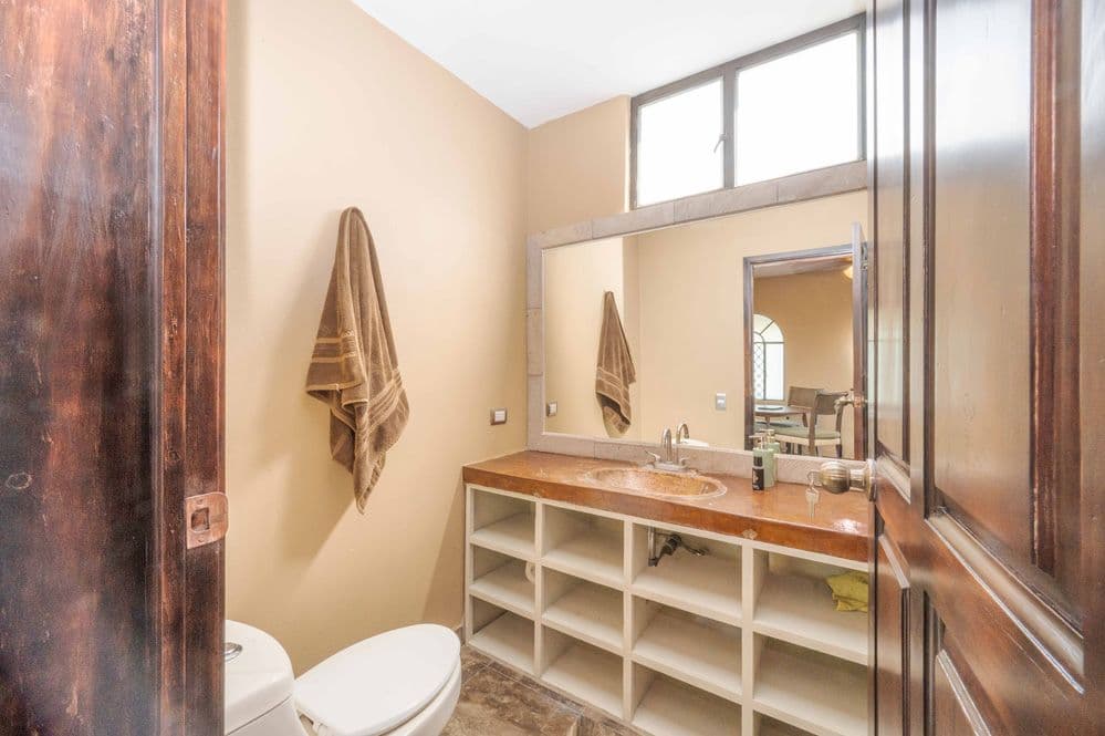 Duplex Fray Bartolome — photo 9 of 10