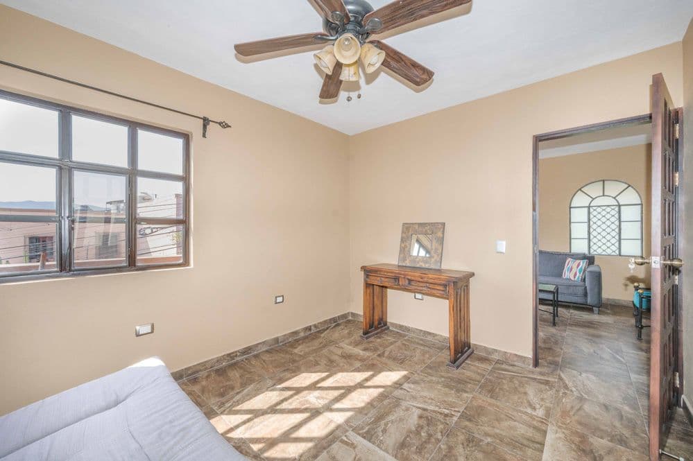 Duplex Fray Bartolome — photo 8 of 10
