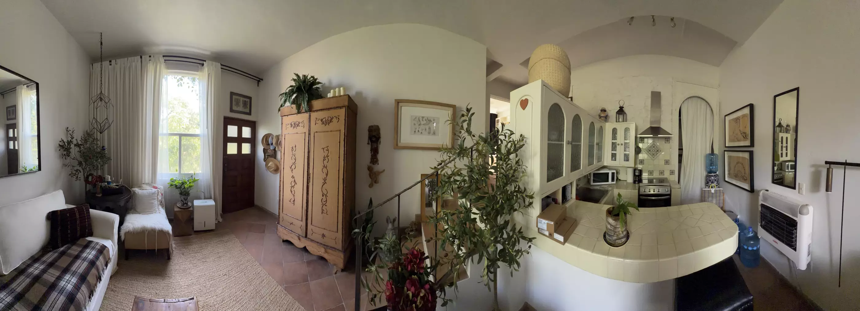 Molly Mellor — photo 2 of 10