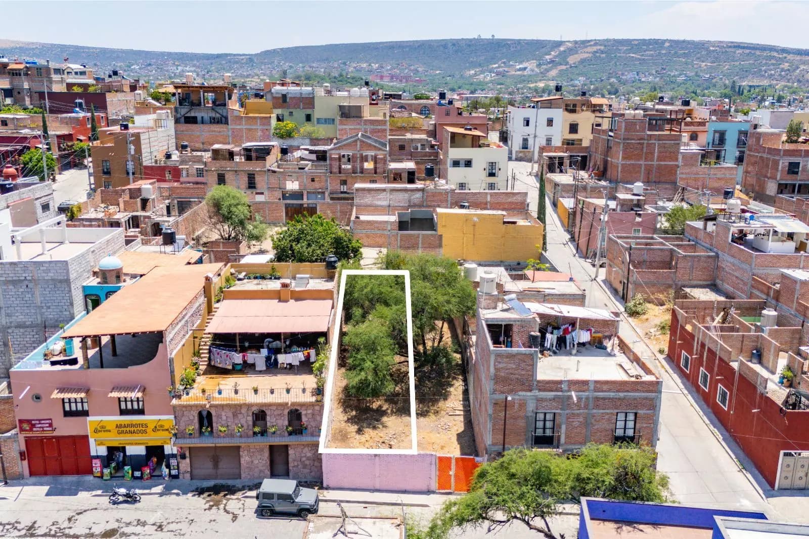 Lote Cielo y Ciudad just few blocks of the Historic Center — photo 10 of 10