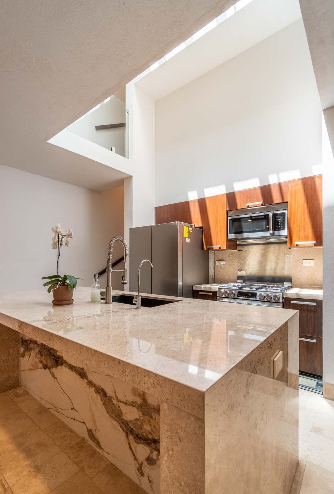 Casa Blanca — photo 9 of 10