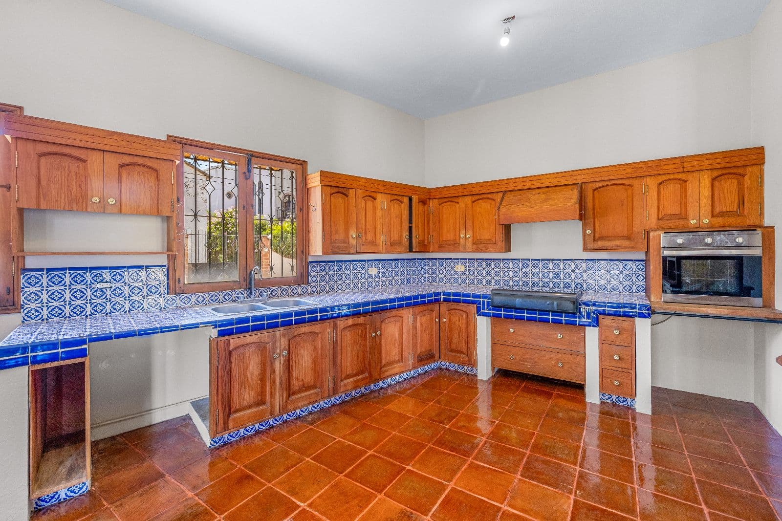 CASA CARLOTA — photo 5 of 10