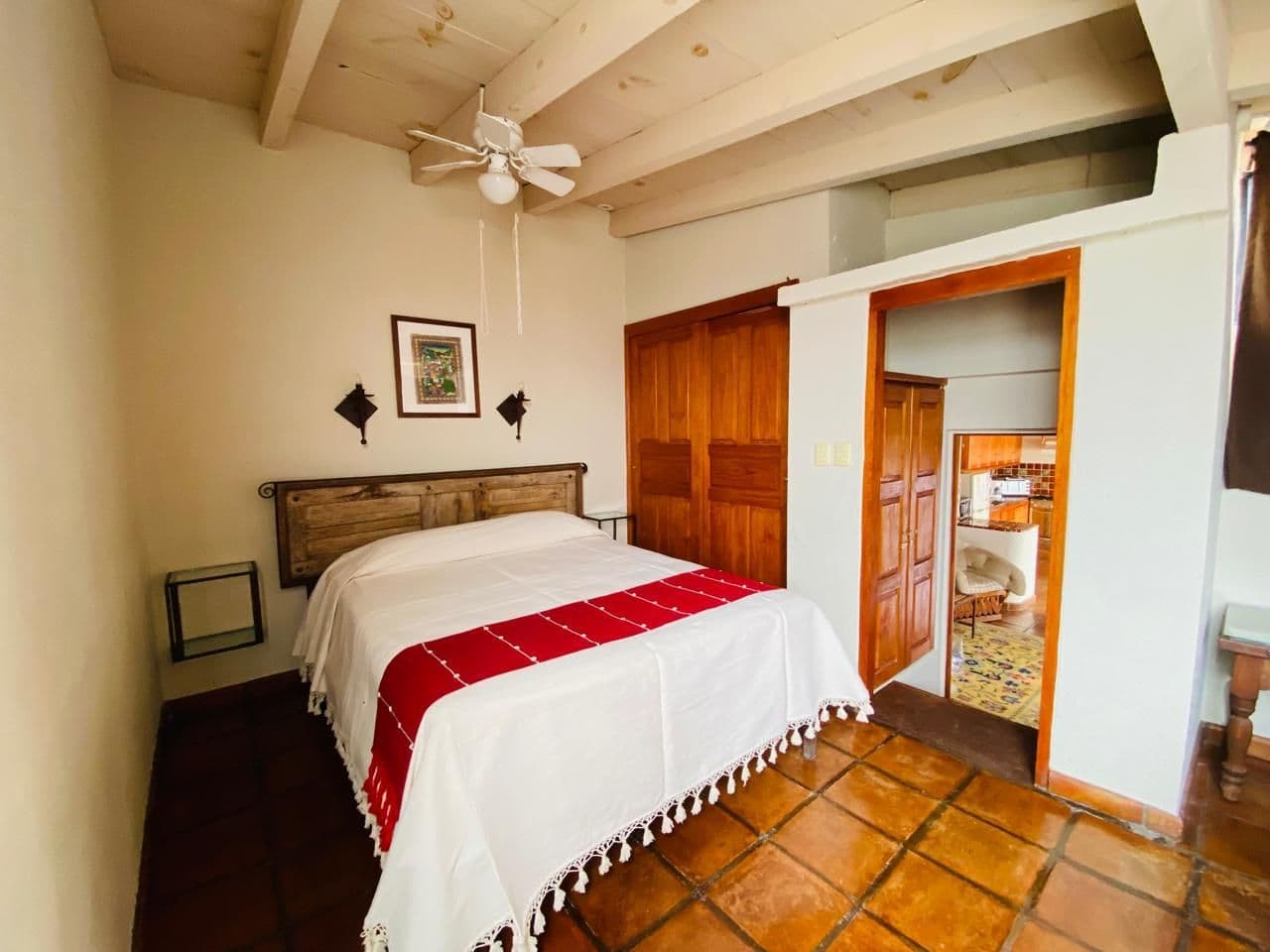 CASA RELOX — photo 1 of 10