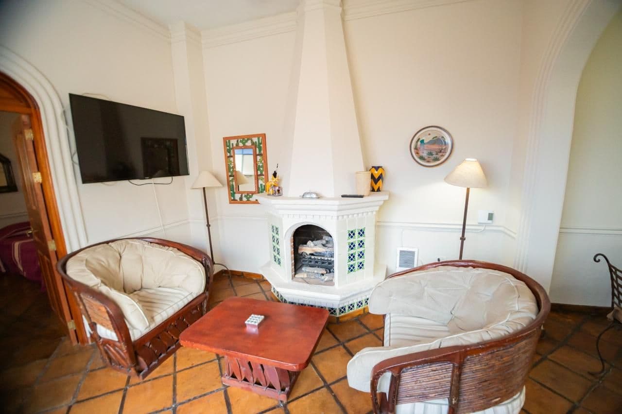 CASA RELOX — photo 3 of 10