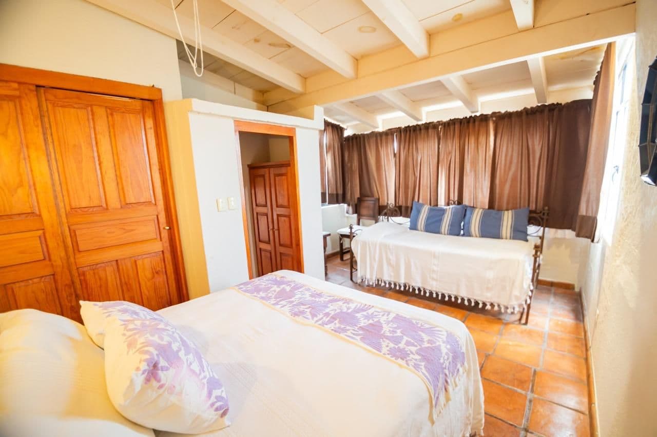 CASA RELOX — photo 4 of 10