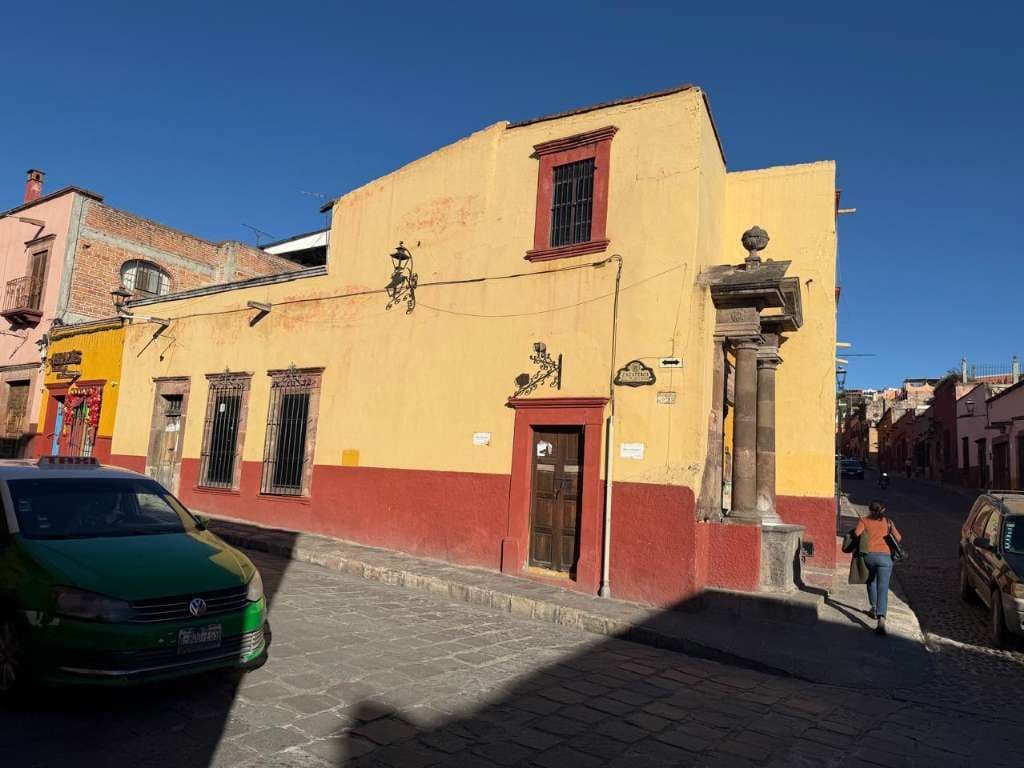 ESQUINA CENTRO HISTORICO — photo 2 of 2