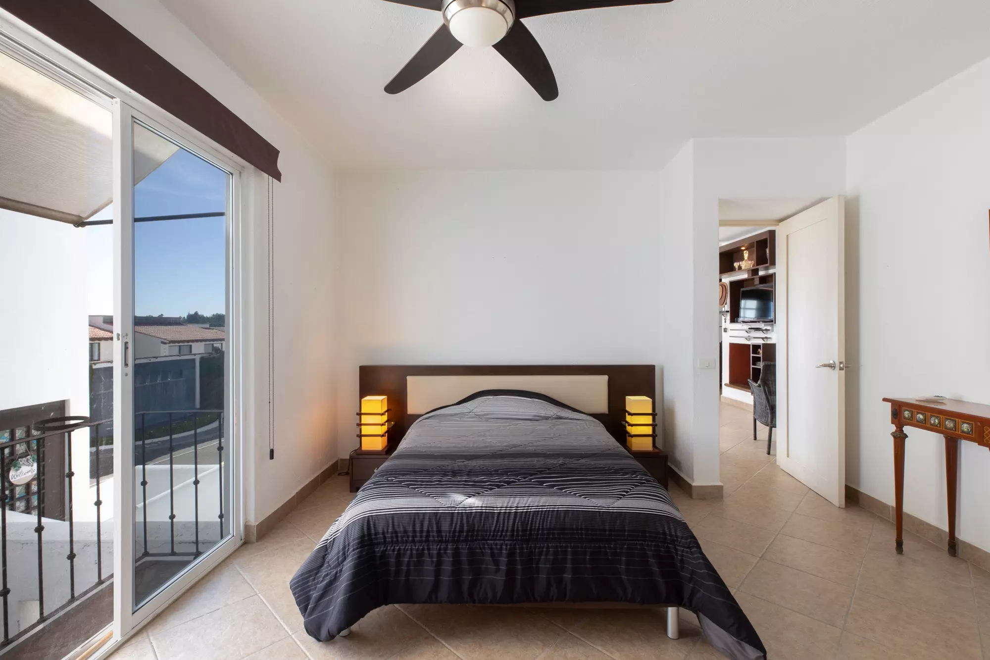 APARTAMENTO LUMINOSO — photo 10 of 10