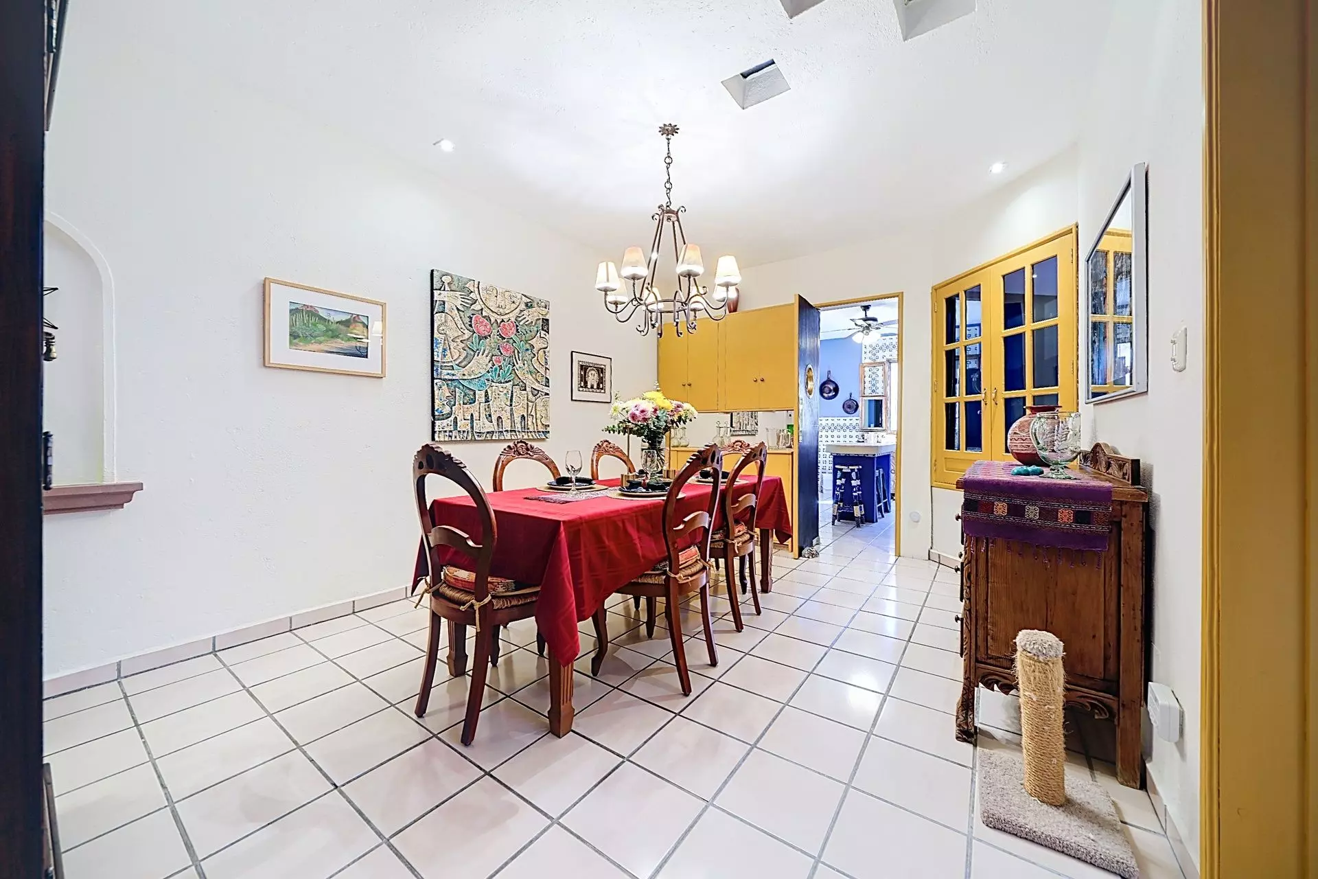 Casa de Las Cruces — photo 4 of 10