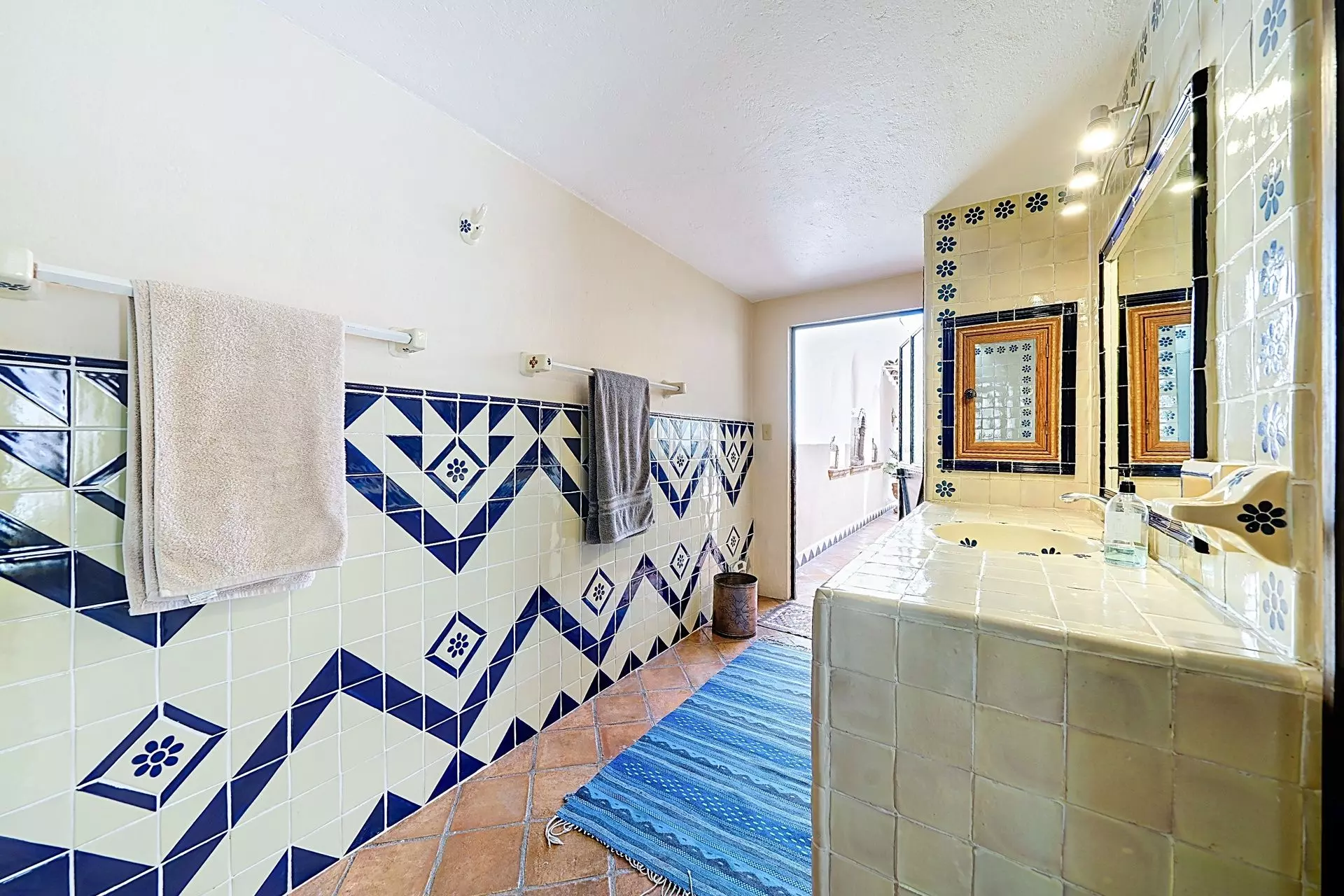Casa de Las Cruces — photo 10 of 10