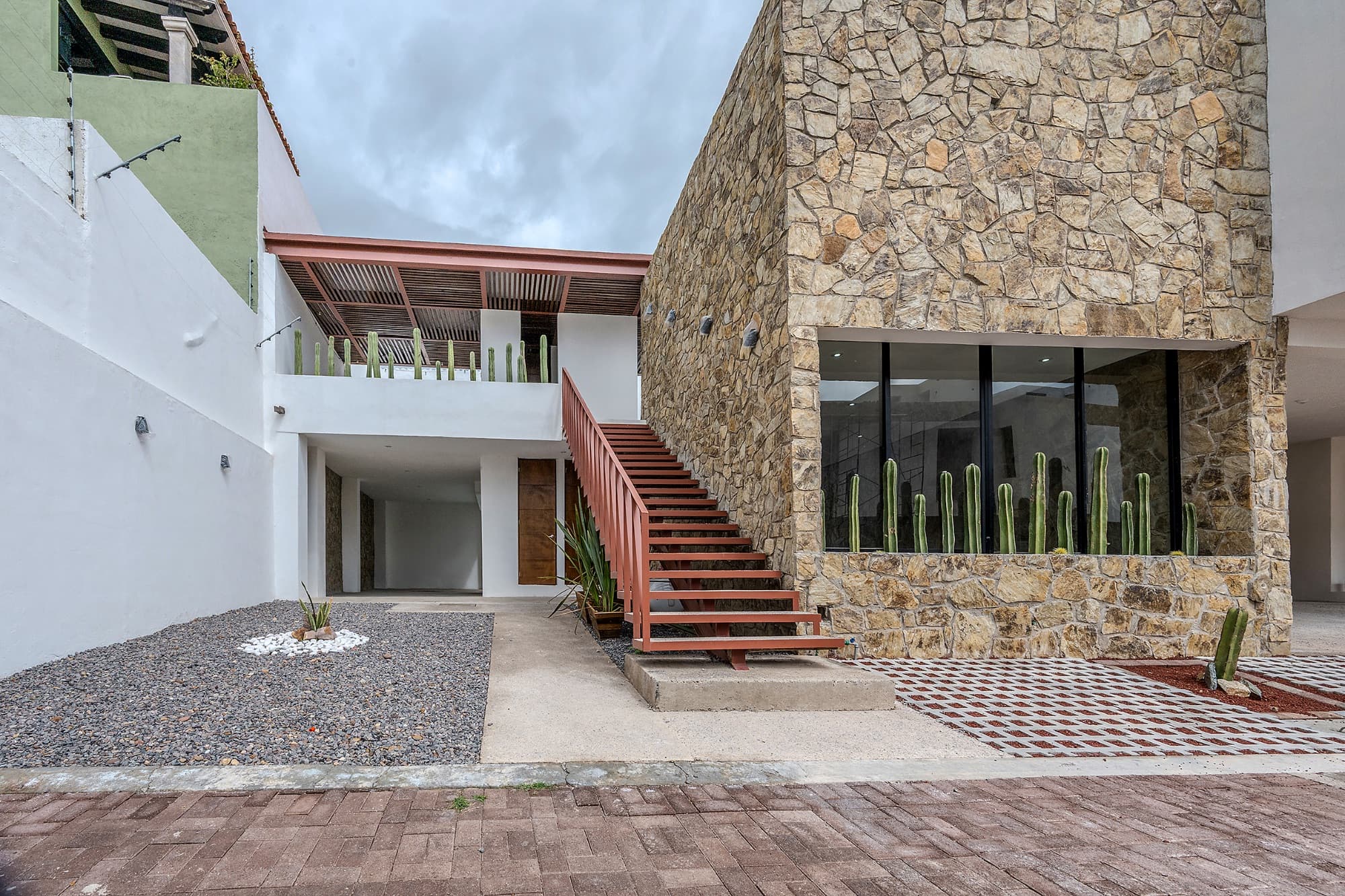 Rinconada del Pedregal / Modelo B — photo 1 of 10