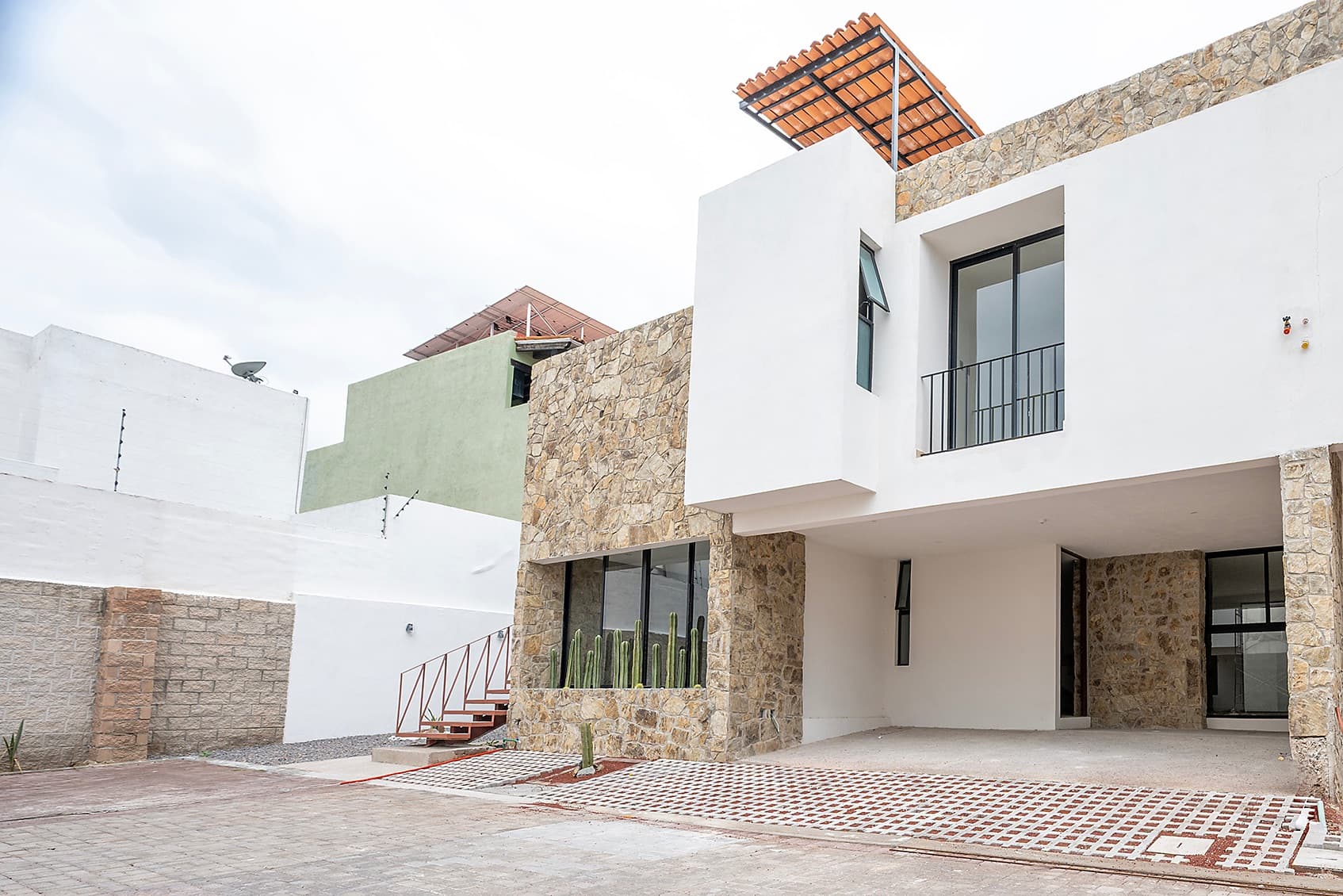 Rinconada del Pedregal / Modelo B — photo 1 of 10