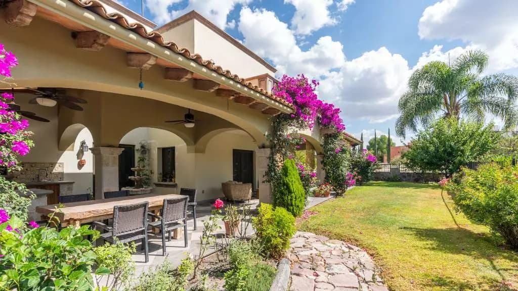 Casa Lago — photo 4 of 10
