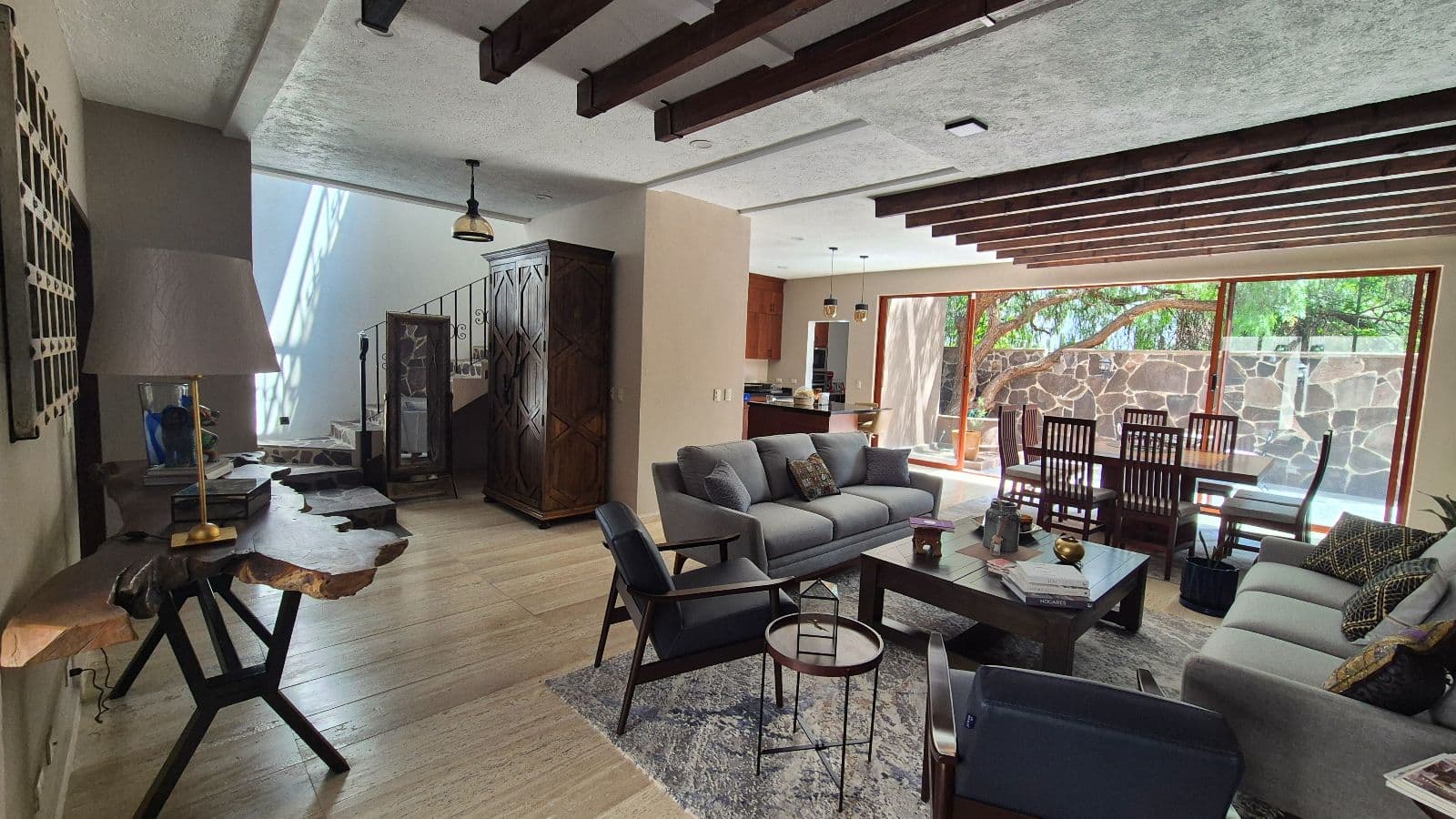Casa de Llano — photo 1 of 10