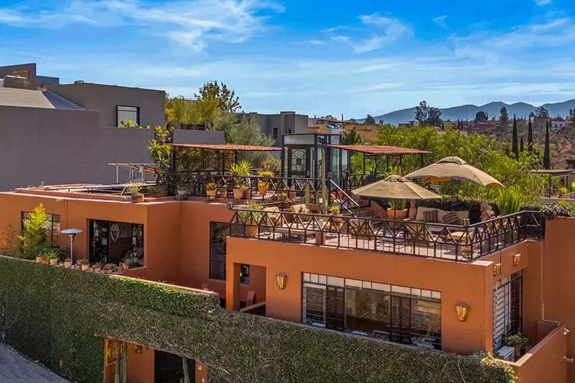 Casa Raul — photo 1 of 10
