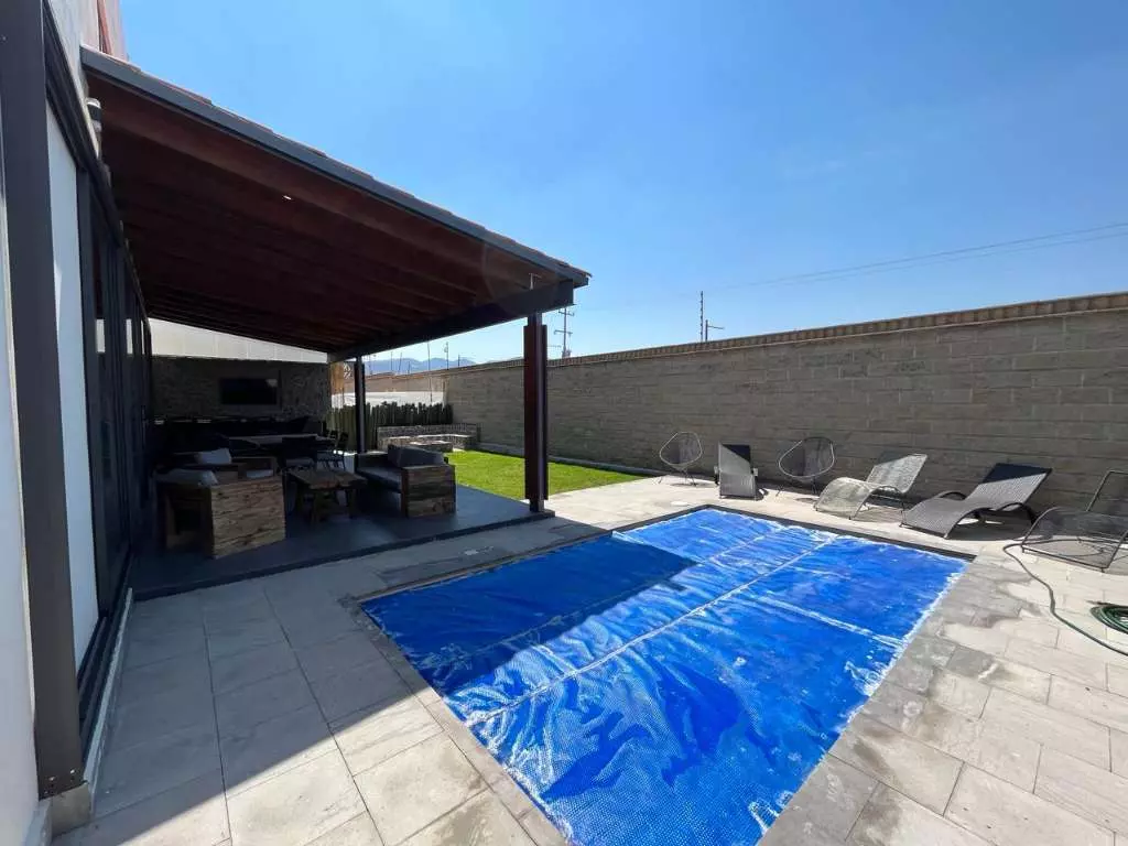 Casa Sahai — photo 1 of 10