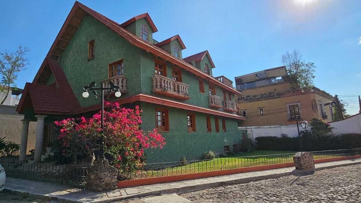 Villas del Parque — photo 1 of 6