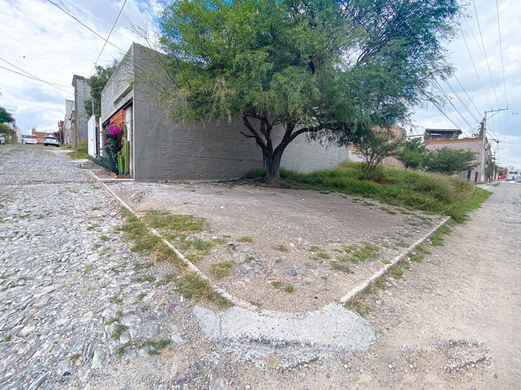LOTE 2 MANZANA 3 INDEPENDENCIA — photo 1 of 7