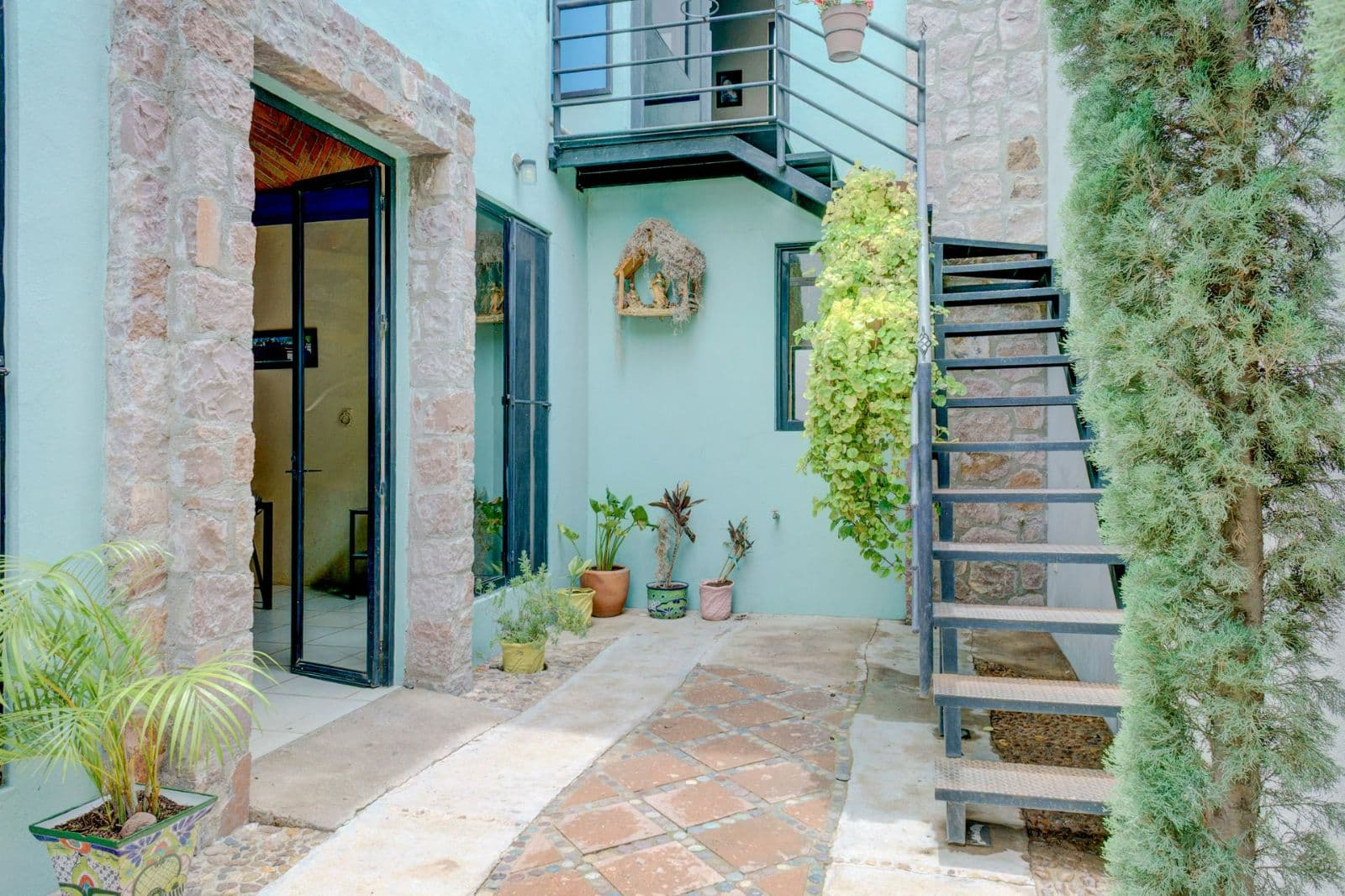 Casa Alameda — photo 9 of 10