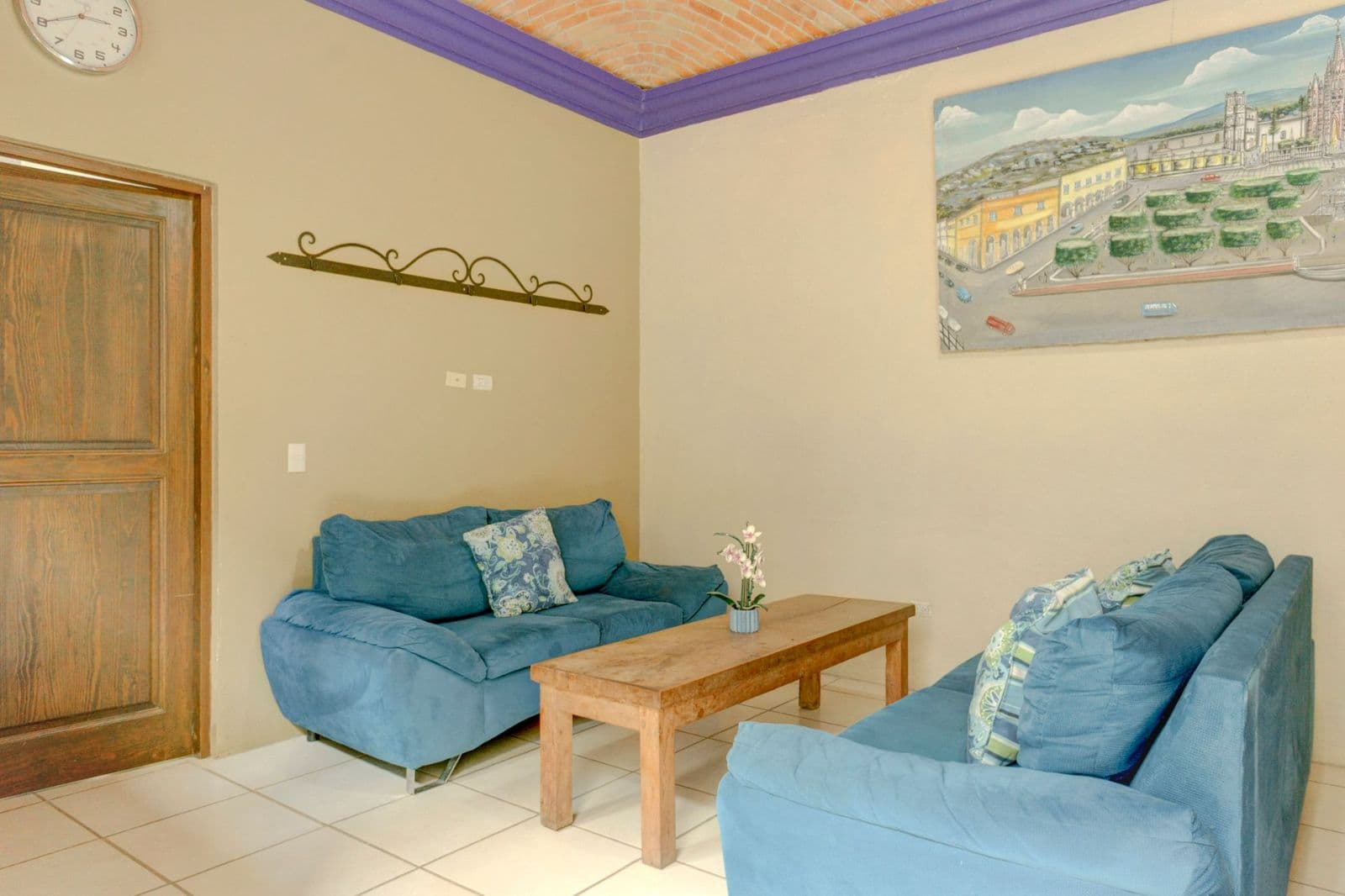 Casa Alameda — photo 8 of 10