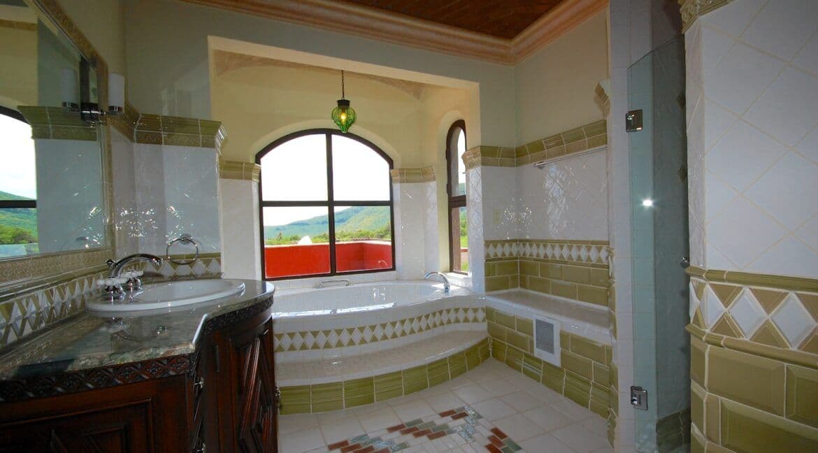 Casa Cúpulas — photo 6 of 10