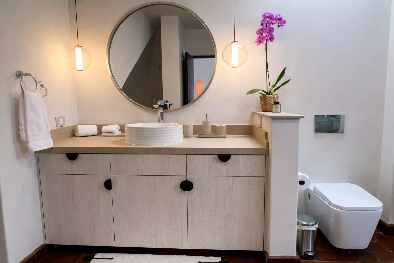 16 · Luxury Penthouse 2 Bedrooms with Private Rooftop - Paseo del Centro — photo 4 of 10