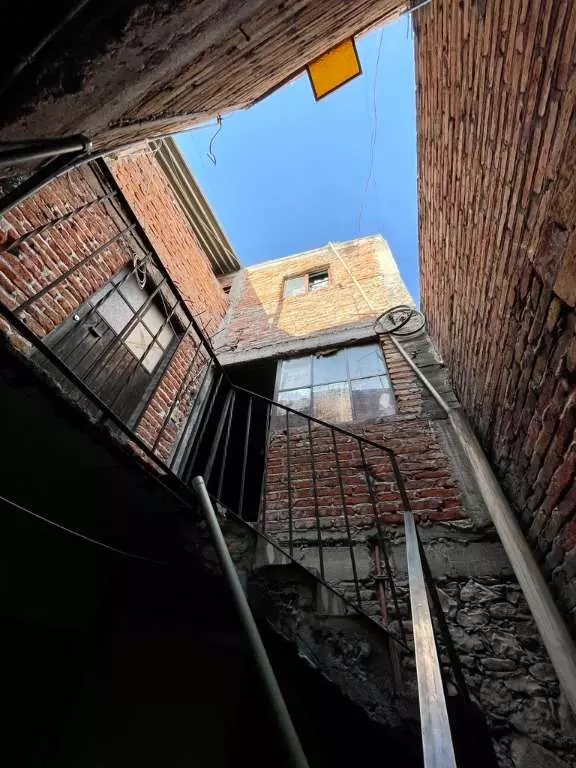 7501 Callejon Del Beso Fixer Upper. — photo 3 of 10