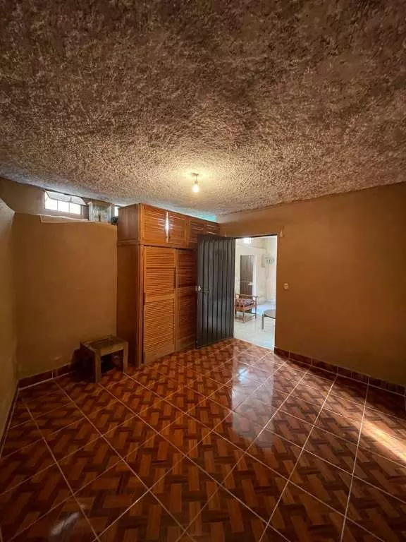 7501 Callejon Del Beso Fixer Upper. — photo 10 of 10