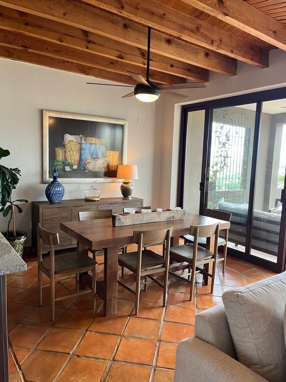 CONDO DE LUJO EN CAPILLA DE PIEDRA — photo 3 of 10