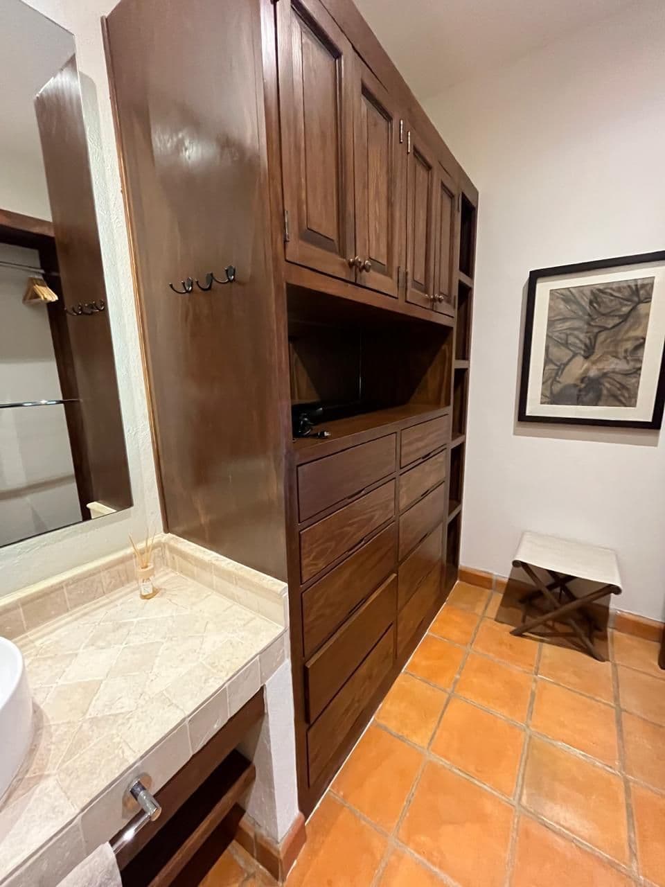 CONDO DE LUJO EN CAPILLA DE PIEDRA — photo 9 of 10
