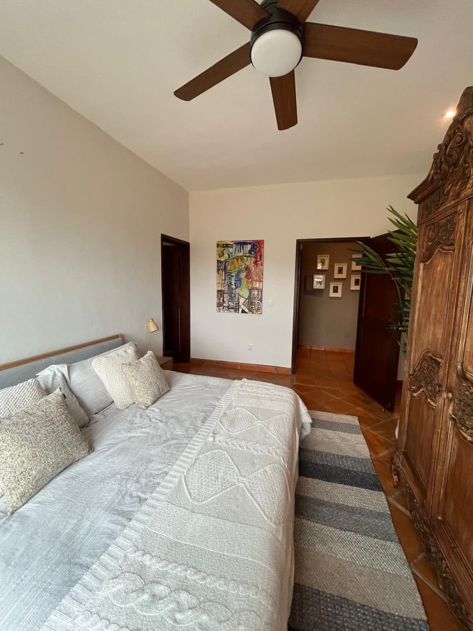 CONDO DE LUJO EN CAPILLA DE PIEDRA — photo 4 of 10