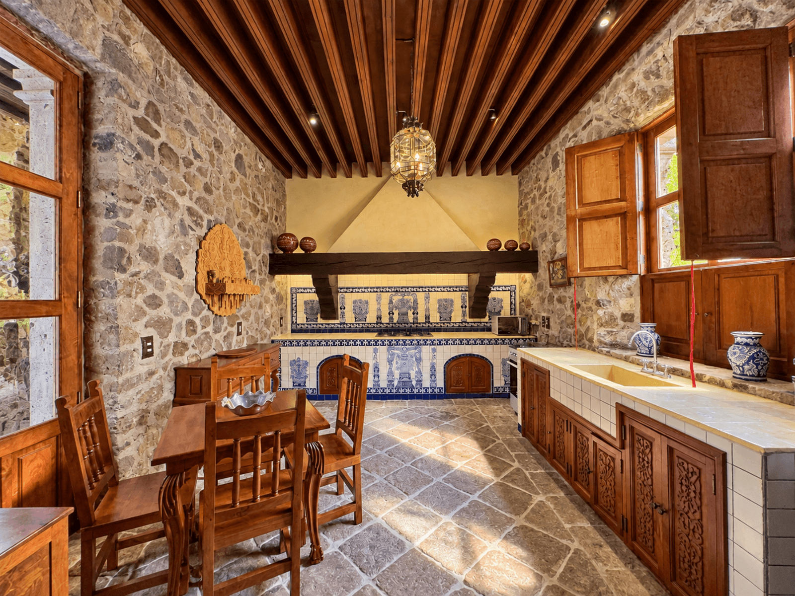 Casa Aurora — photo 8 of 10