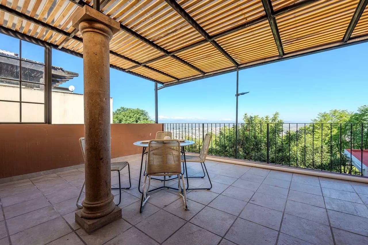 Residencia Palo Azul — photo 5 of 10